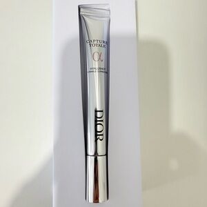 Dior Capture Totale Hyalu Shot wrinkle corrector